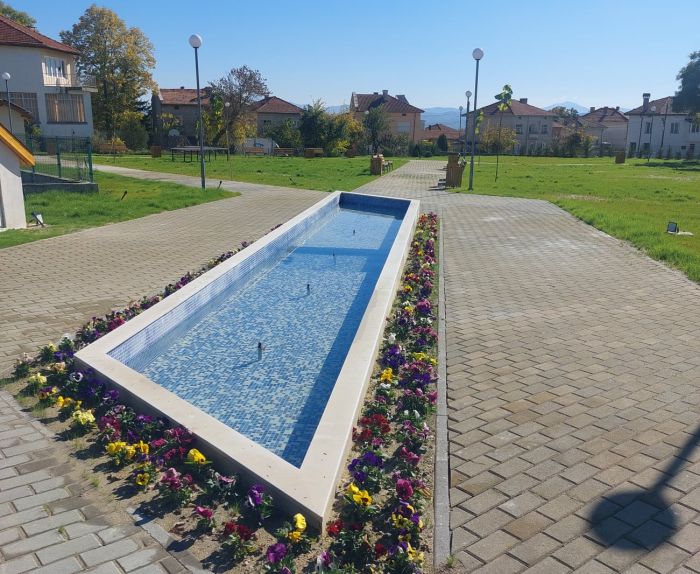 Красив парк е новата придобивка на село Огняново
