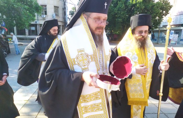 Посрещнаха икона и частица нетленни мощи на Свети Мина в Кюстендил /СНИМКИ/ Посрещнаха икона и частица нетленни мощи на Свети Мина в Кюстендил /СНИМКИ/