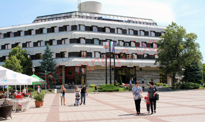 Открито българско кино в Дупница