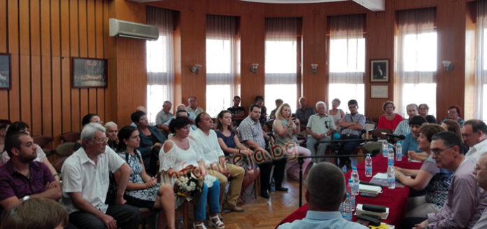 Дискусия "Насилието в обществото" събра политици, психолози, преподаватели и адвокати в Благоевград