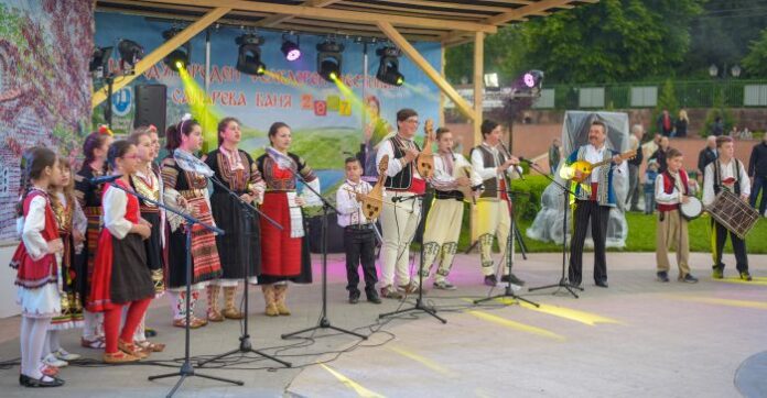 Сапарева баня празнува Успение на Пресвета Богородица