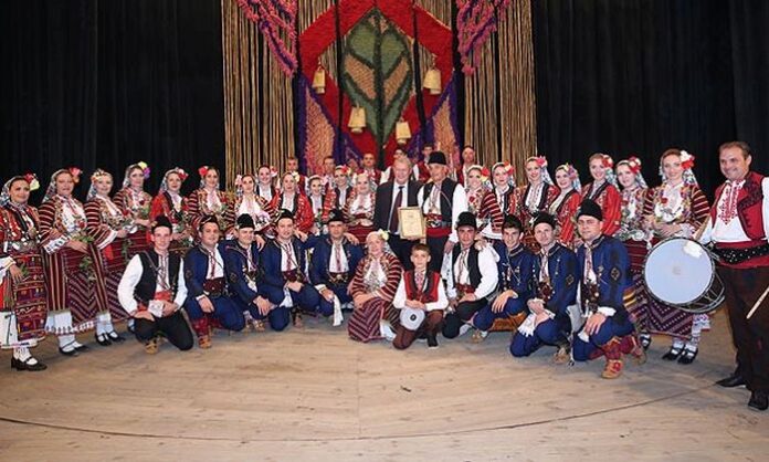 Неврокопският ансамбъл замина за Закопане. Състезава се за „Златна Брадва“