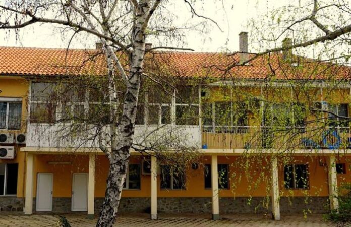 Дете от ДМСГ – Бузовград се сдоби с ЕГН след 7-годишна битка