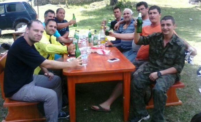 Ловната група в Долен откри новия сезон за пернати с традиционен банкет