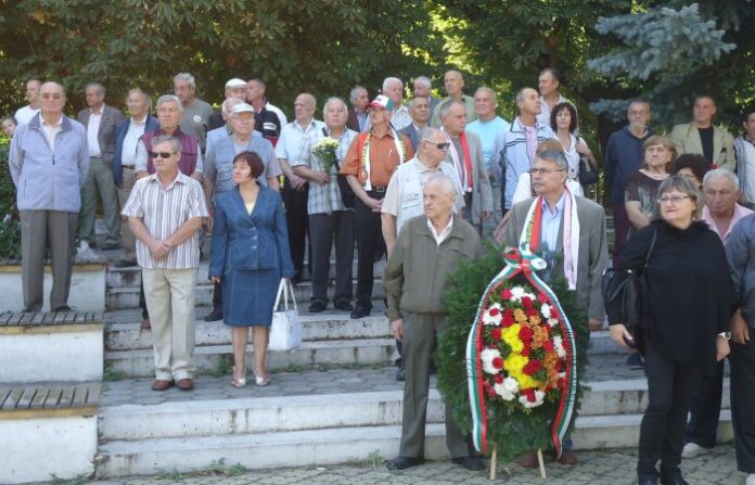 132 години от Съединението на Княжество България и Източна Румелия отбелязаха в Кюстендил