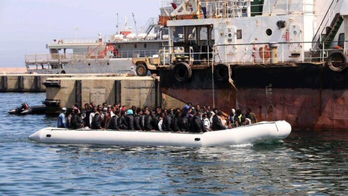 Нов случай на потънал кораб с мигранти в Черно море. Има загинали