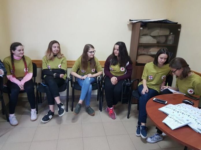 Приключи проект „Хората около нас“ на БЧК