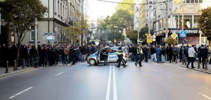 Днес полицаите отново излизат на протест
