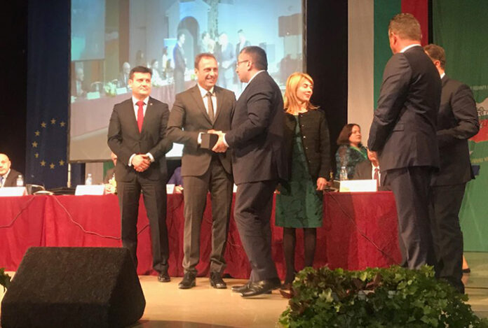 Отличиха Банско с Етикет за иновативно и добро управление