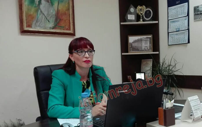 Даниела Савеклиева: Категорично се противопоставяме на опитите на БСП с интриги да очернят Д. Добрев