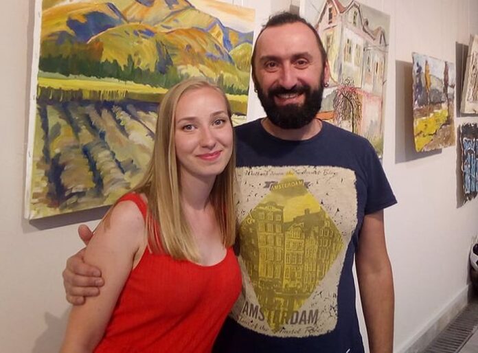Пламена Димитрова от школа „НОВИТЕ МАЙСТОРИ“ спечели правото си да изучава 5 месеца живопис в Париж