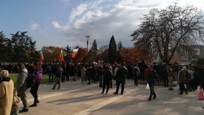 Бойните ни знамена се преклониха пред Велика България