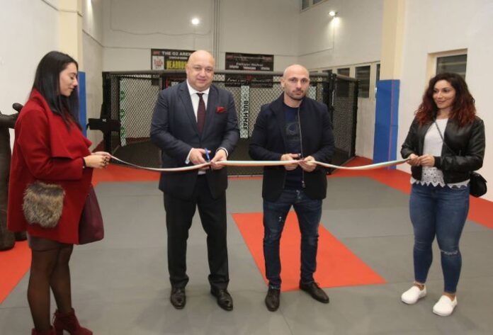 Откриха нова зала за ММА на Националния стадион „Васил Левски“