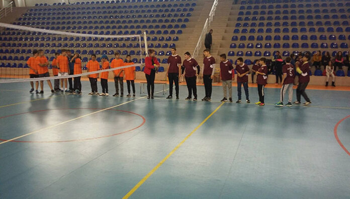 Страхотна игра и много награди във втория ден на „Есенни ученически игри – 2017“ в Гоце Делчев