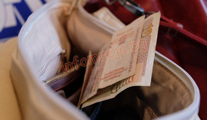 Две кражби ще разследват в Благоевград и Банско