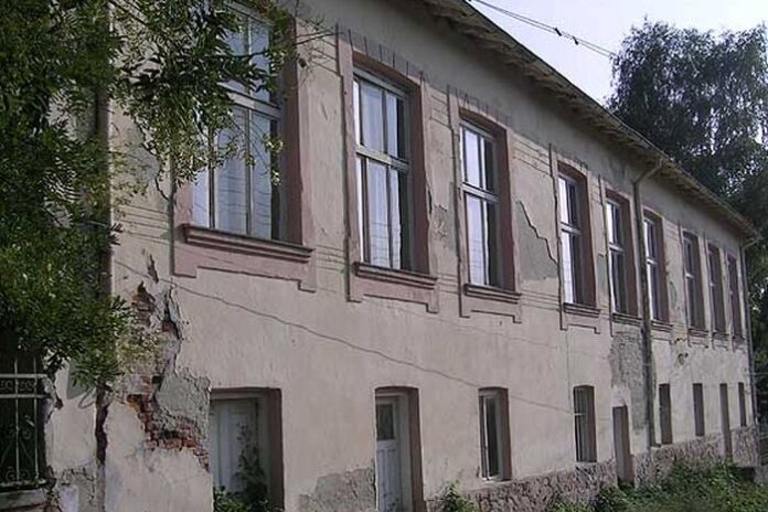 Обявиха бившето основно училище „Христо Ботев“ в Мурсалево за продан