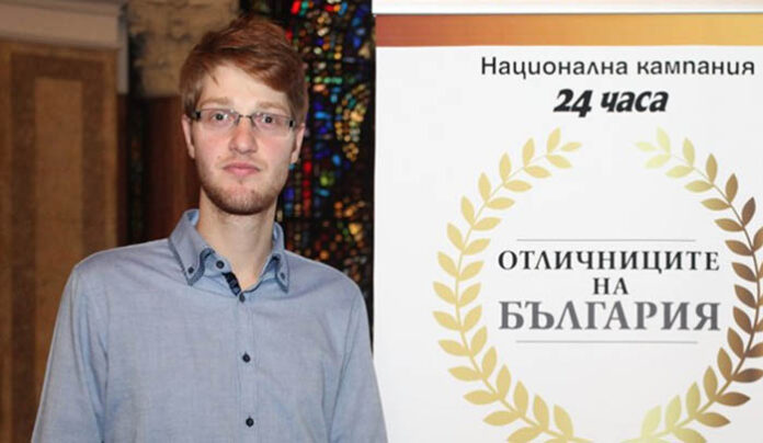 Отличникът на България - Кръстьо Драгинов от Гоце Делчев: Химията е любов!