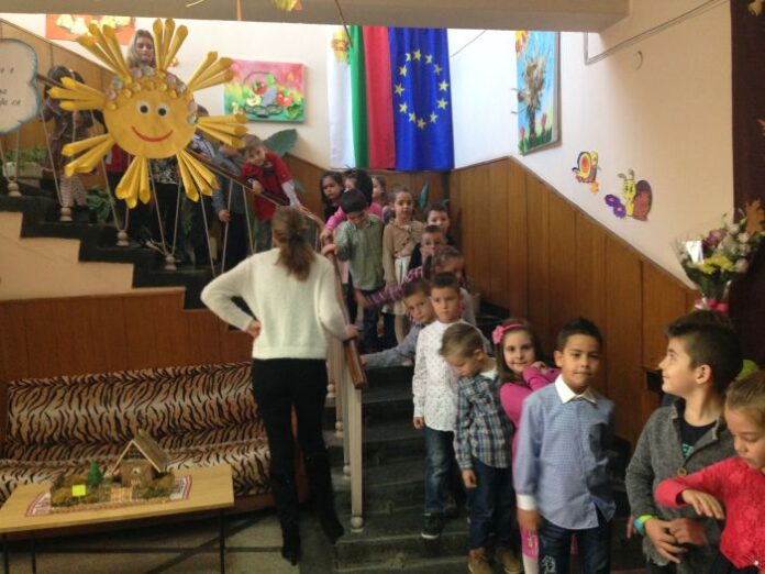 Откриха обновената централна сграда на ДГ „Славейче“ в Кюстендил