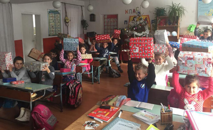 Предколедна дарителска акция организираха в Конарско, Бунцево, Аврамово, Бел камен и Долно Дряново