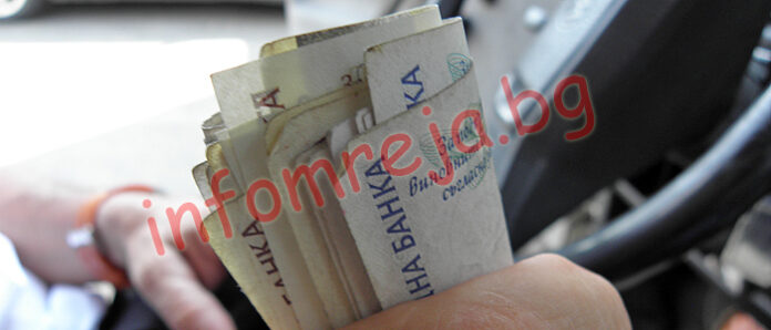 3 000 лева откраднаха от товарен автомобил в Симитли