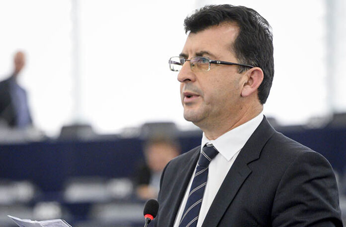 Асим Адемов: България и Румъния отдавна отговарят на условията за приемането им в Шенген