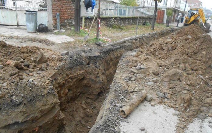Спират водата на улица "Пирот" в Гоце Делчев