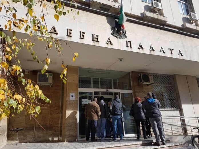 Пренасочват делото срещу миньорите стачкували в мини "Бобов дол"