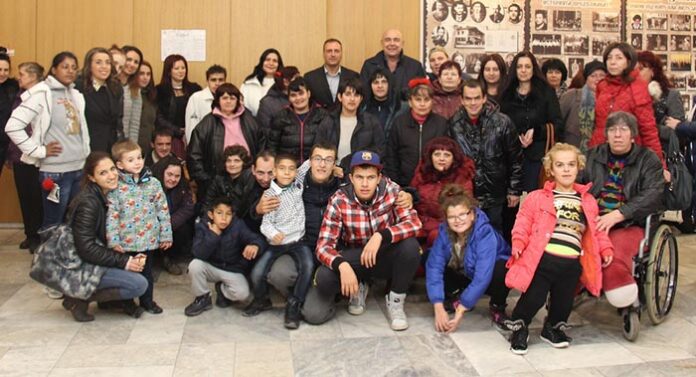 Банско отбеляза с концерт Международния ден на хората с увреждания