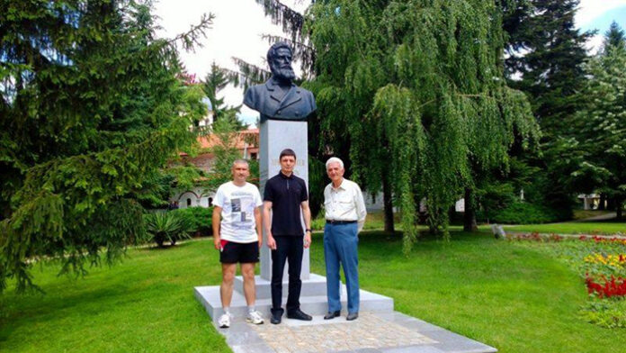 Съветник и двама писатели от Гоце Делчев инициират поставяне на паметна плоча на кан Тервел
