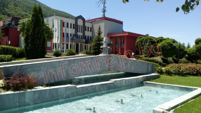 Стартира данъчната кампания в община Сапарева баня