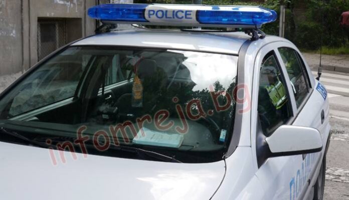 Изчезнаха велосипеди, автомобилни гуми, кафеварка и теракотни плочки от къща в Дупница