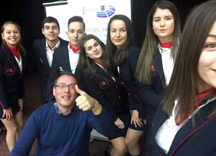 Десетокласници от ПМГ „Яне Сандански“ спечелиха пътуване до Страсбург