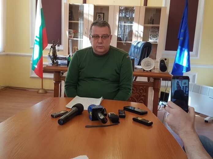 Омбудсманът Васил Иванов с променено работно време