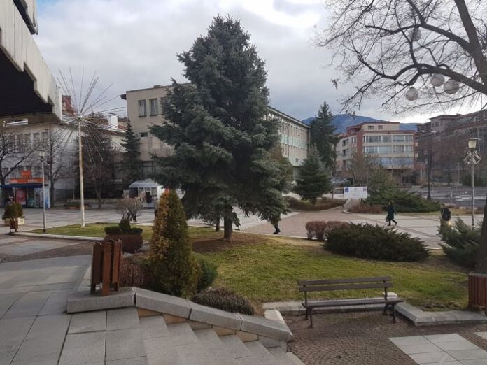 Откриват изложба "Приятели" в Дупница