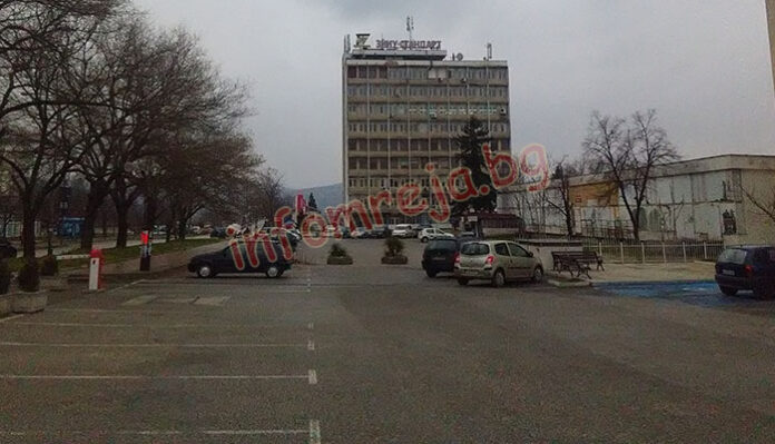 Откраднаха 21 машини за "копаене" на биткойни в бившия ЗИИУ в Благоевград