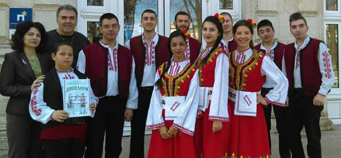 Голямата награда „Гранд при“ получи младежка формация "Бански старчета"