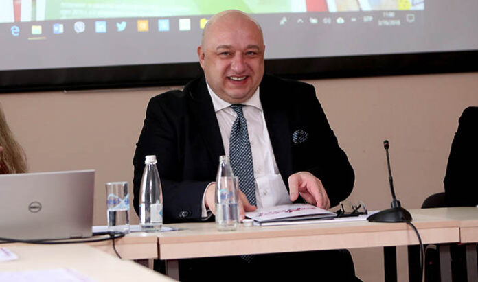 Регулират дейността на фитнес центровете