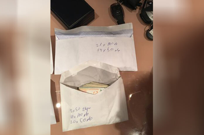 След акцията на ГДБОП: 11 данъчни с обвинения за подкуп и пране на пари