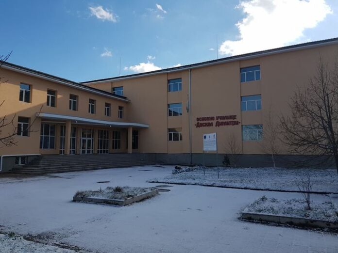 Общински съвет – Кюстендил гласува нова наредба за прием на ученици в първи клас