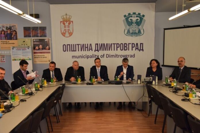 Българите в Сърбия се срещнаха с делегация от Народното събрание