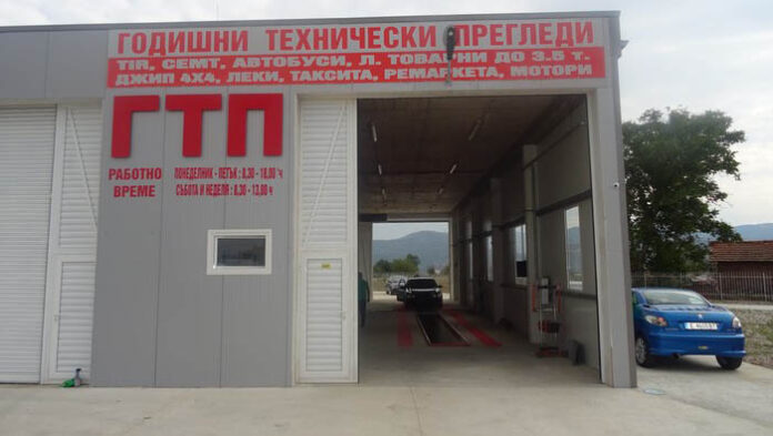 Масови данъчни проверки в пунктовете за технически прегледи