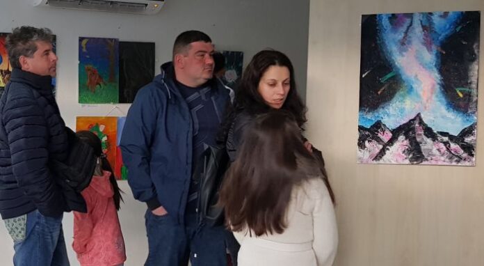 Кюстендилски художници представят изложба "Приятели" в Сапарева баня