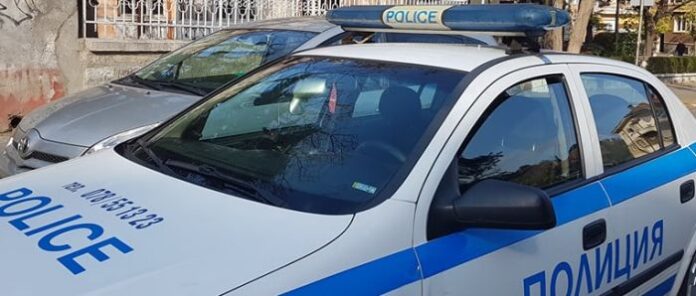 Откраднаха преносим компютър и 100 лева от къща в Кюстендил