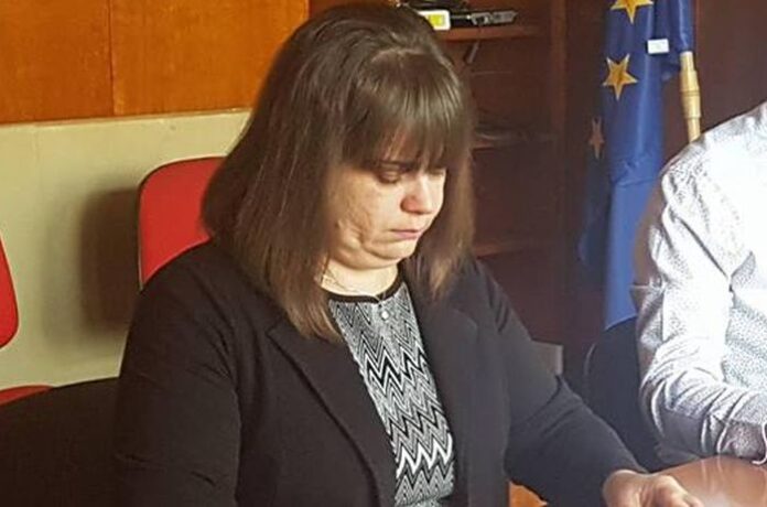 Наетите на еднодневни трудови договори не губят правото си на социално подпомагане и обезщетение за безработица