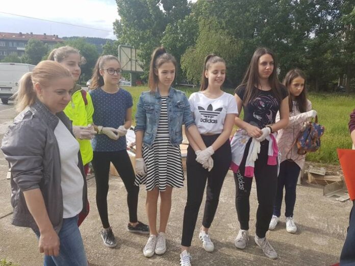 Будното гражданско общество на Кюстендил се обедини в подкрепа на кампанията "Смет за пътуващ театър"