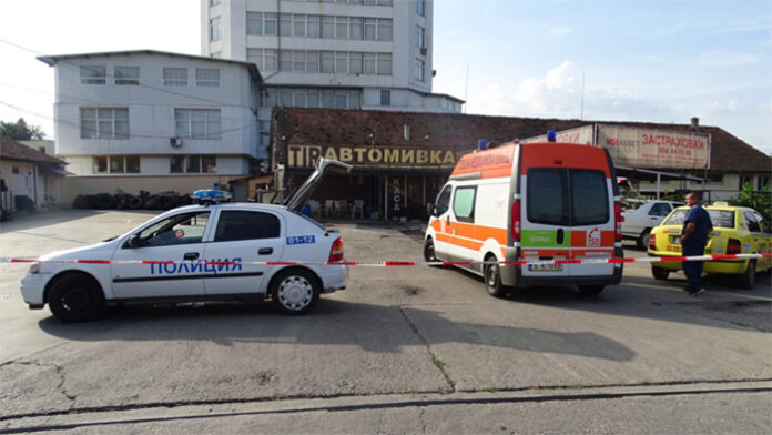 Мъж се застреля на автомивка в Благоевград