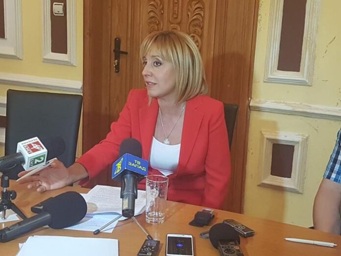 Мая Манолова: Апелирам към депутатите да разгледат законопроекта, касаещ пенсионирането на съкратените миньори