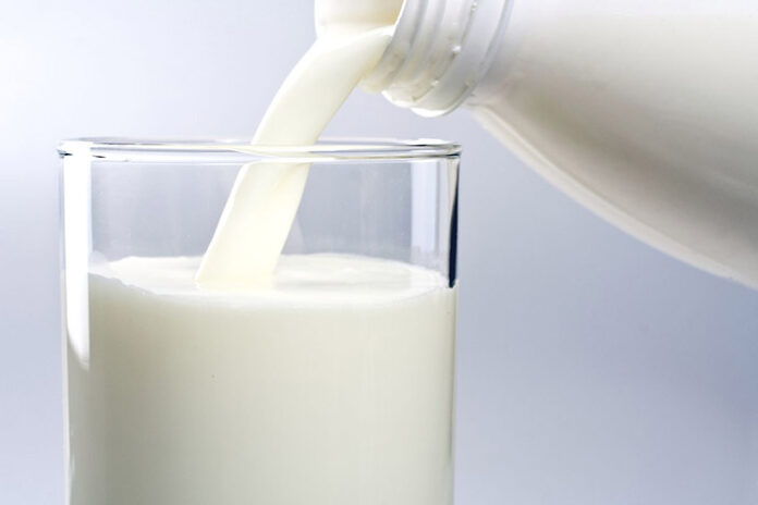 Забраняват на производителите на млечни продукти да преработват растителни мазнини