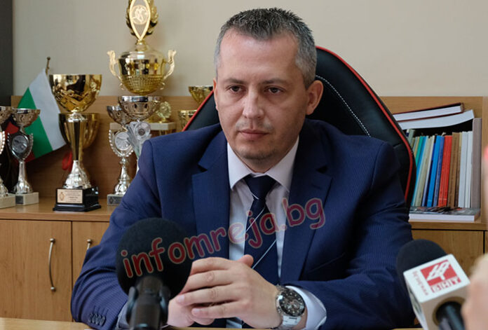Телефонните измамници звънят от чужбина и лъжат хората в Благоевградско