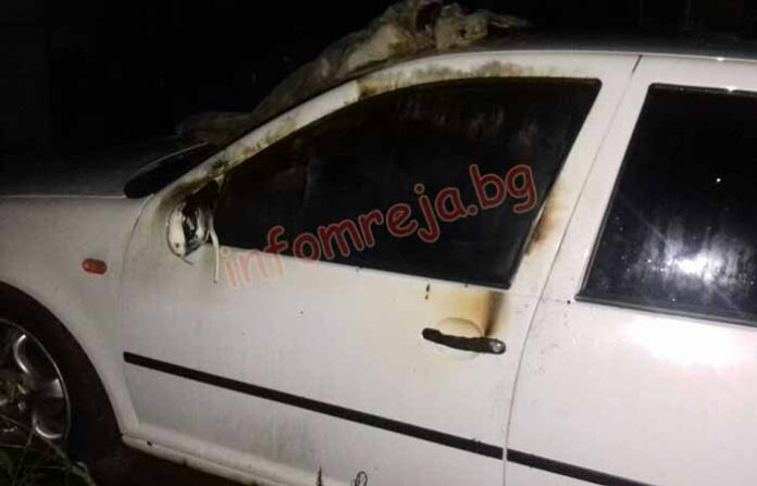Умишлено подпалиха автомобил в Ново Кономлади